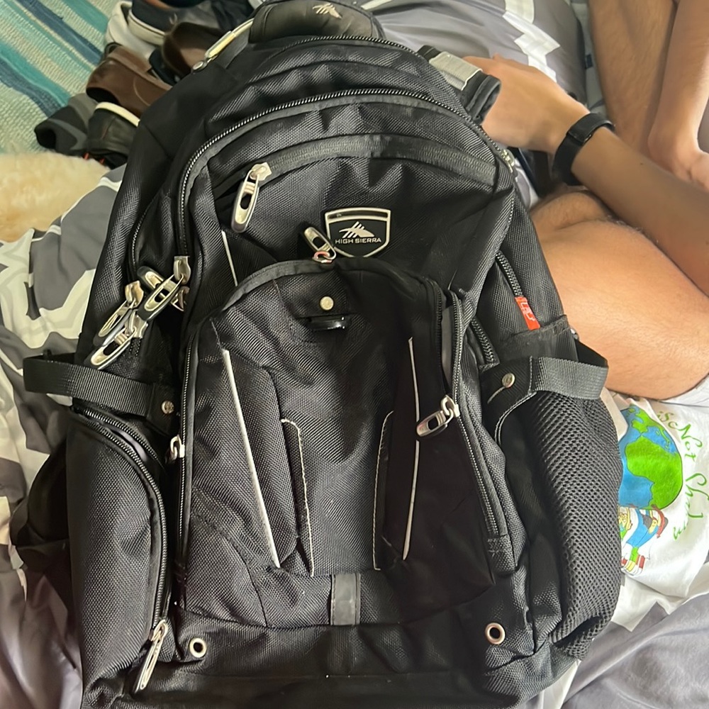 black high sierra backpack 5 pockets with laptop holder